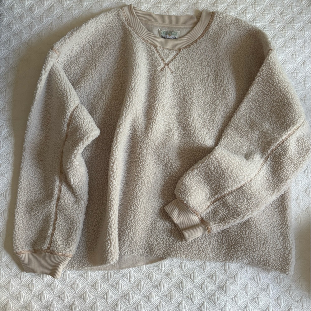 American Eagle Outfitters Cream Sherpa Pullover